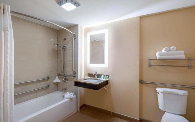 Holiday Inn Poughkeepsie