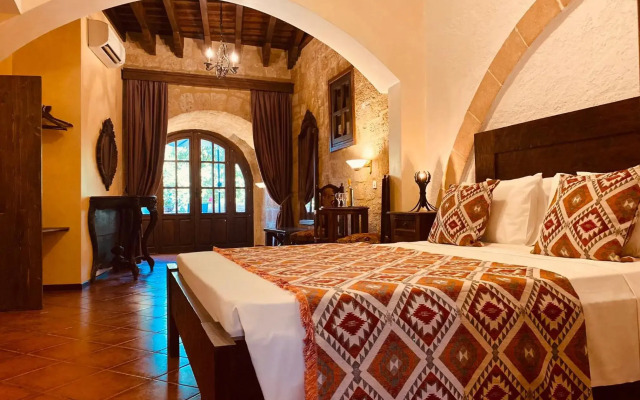 S. Nikolis Historic Boutique Hotel