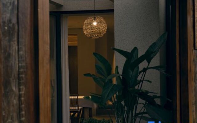 Xishuangbanna Jinghong Neverwinter Hotel