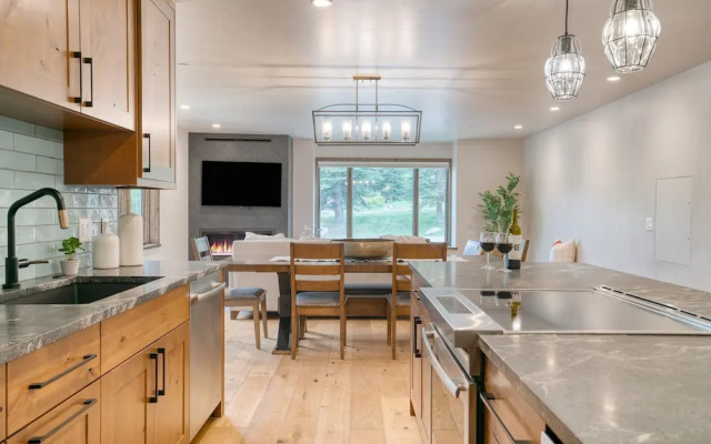 Snowflake by Avantstay Ski In Out Patio