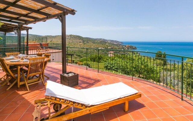 Three-room Apartment Porto Santo Stefano