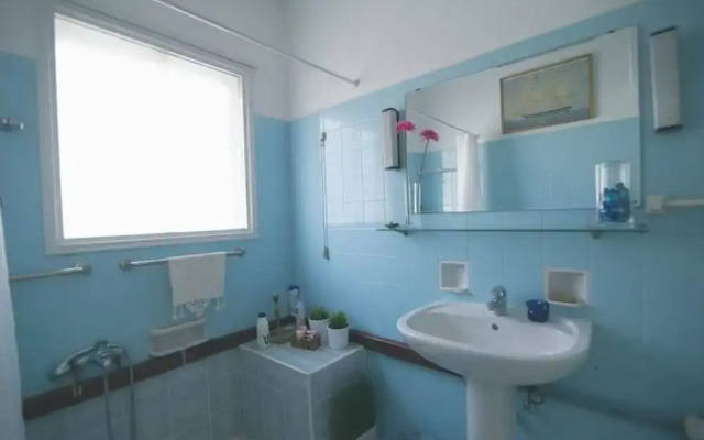 Luxury Sunny 150m2 Flat at the Heart of History