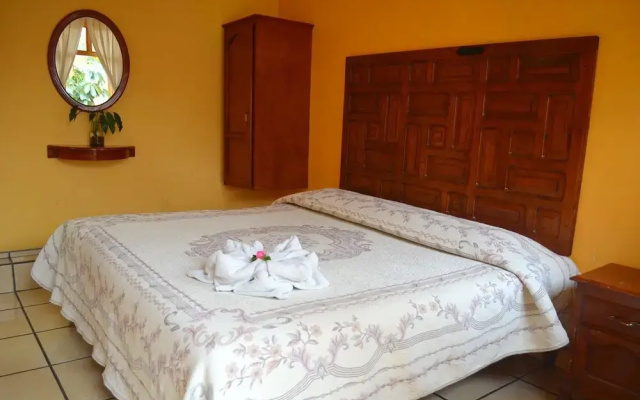 Hotel Posada Camelinas