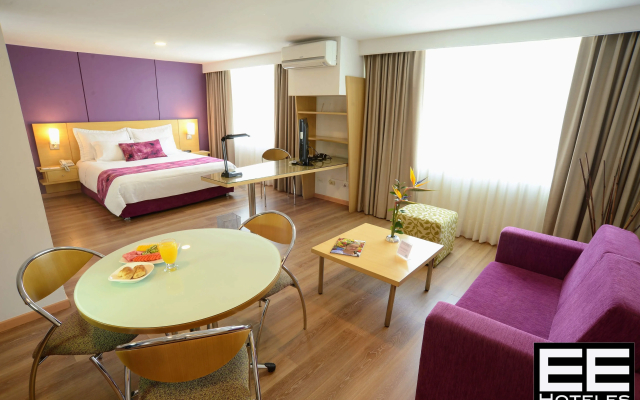 Novelty Suites Hotel - Oviedo Mall