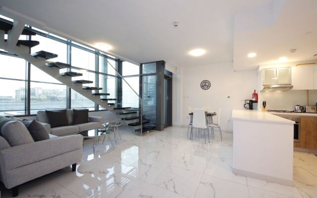 Luxury duplex in Raha lofts