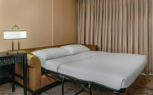 Courtland Grand Hotel, Trademark Collection by Wyndham