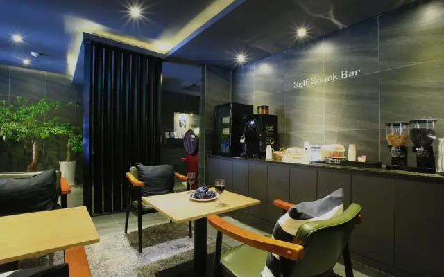 Pyeongtaek Wol Hotel