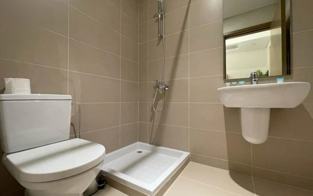 Luxe High Floor Full Seaview