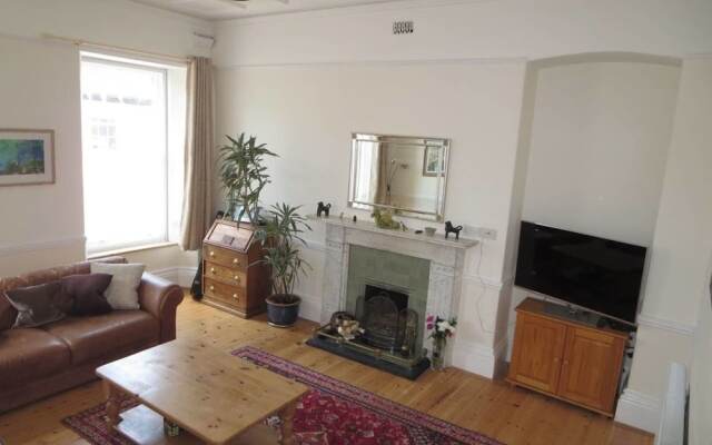 Remarkable 4-Bed House in Ashburton