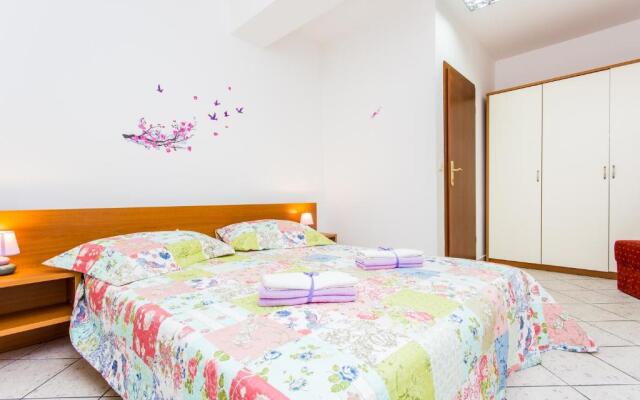 Apartments Lavanda 1