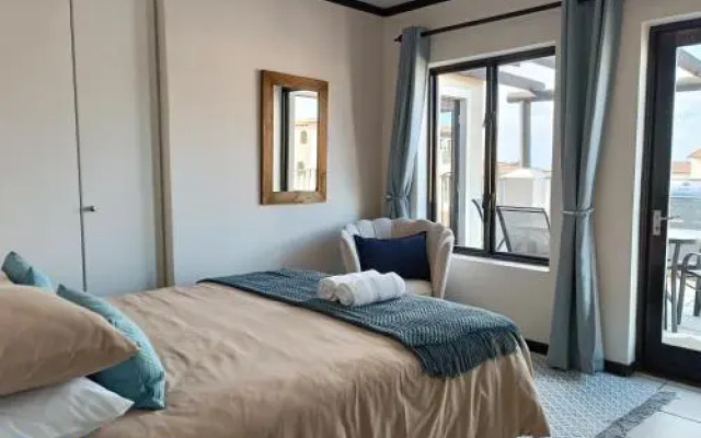 Santini Village 50, Plettenberg Bay