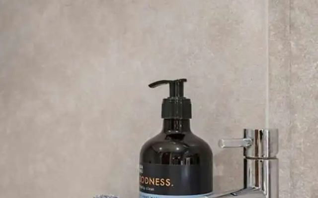 The Urban Minimalist- Notting Hill 2 Bed