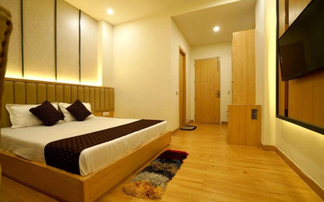 Hotel Kishore International by OYO Rooms