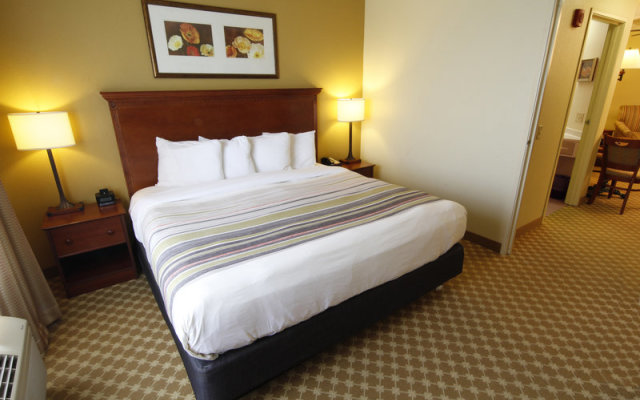 Country Inn & Suites By Radisson, Crystal Lake, Il