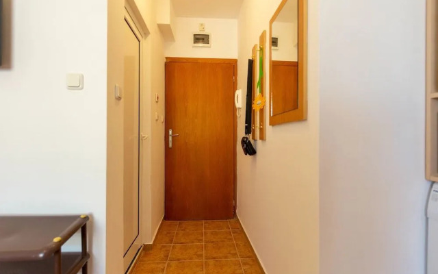 Eltrade Apartments in Vista Del Mar