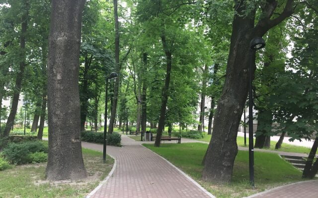Smolny Park Suite