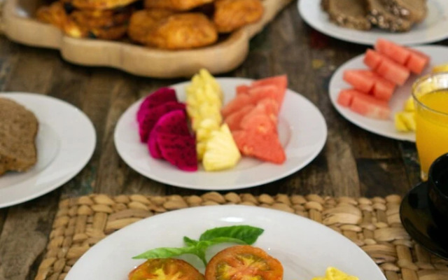 Villa Putih Seminyak