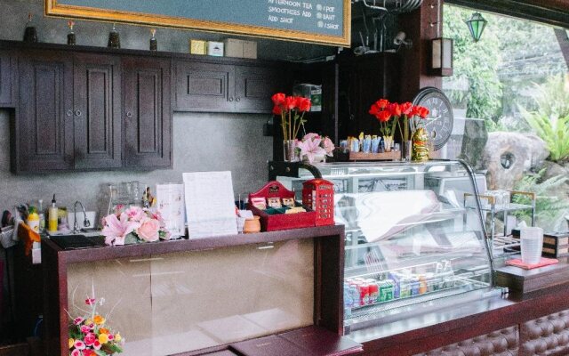 Huen Jao Ban Hotel