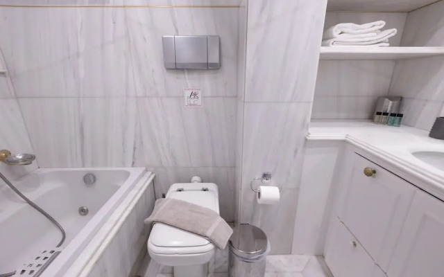 Massive 2-apartment Combo Unbeatable Acropolis Views Sleeps 9