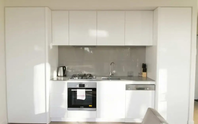 Modern Light-filled Luxury 1bedroom Apartment in South Melbourne