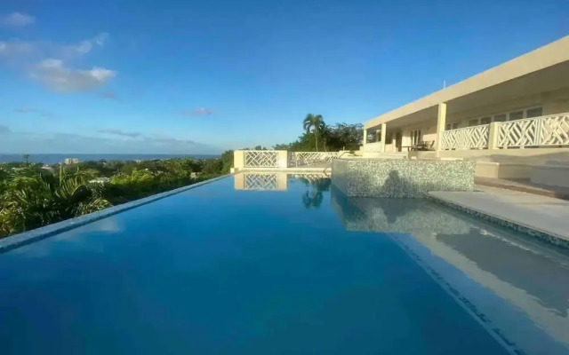 Luxury 4 Bed Villa in Barbados With Amazing Views
