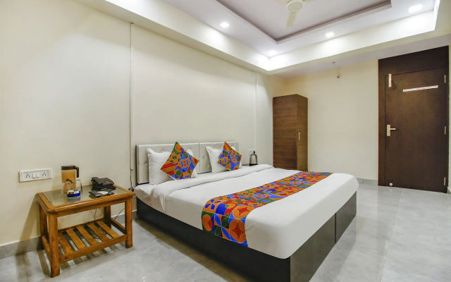 Fabhotel Sanskar