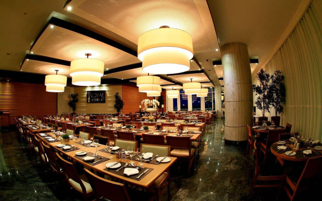 Royal Macaé Palace Hotel