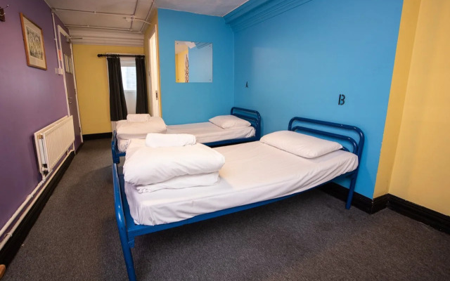 Kinlay House Hostel