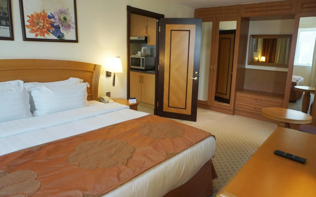 Golden Tulip Sharjah Hotel Apartments