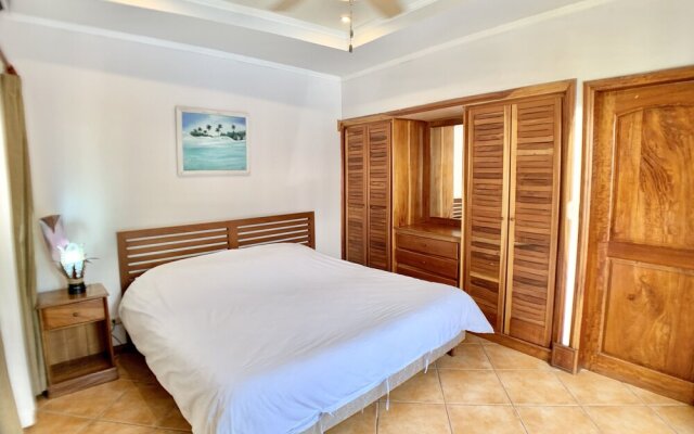 Villa Arenas 4 Bedroom Condo