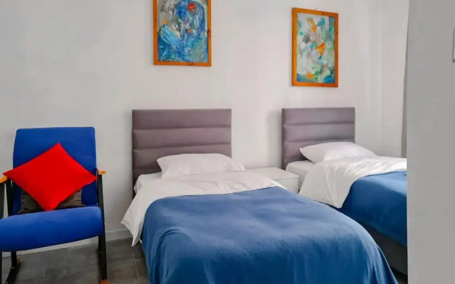 Flat With Sea View Balcony in Kyrenia