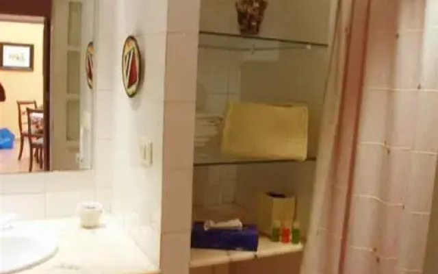 Yagui Apartments & Suites