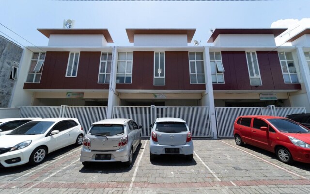 KoolKost Male Syariah near SMAK Kolese Santo Yusup 2