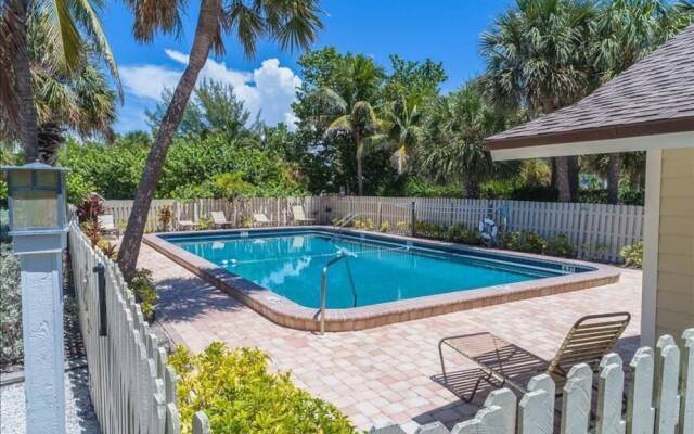 Seagrape Colony 03 - 3 Br Townhouse