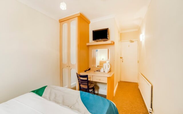 Gullivers Hotel - B&B