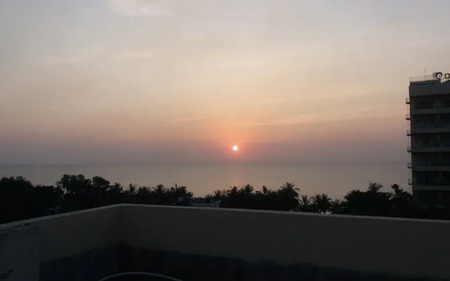 Nice Phu Quoc Hotel