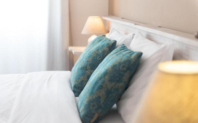Laneez Ericeira Surf House - Hostel