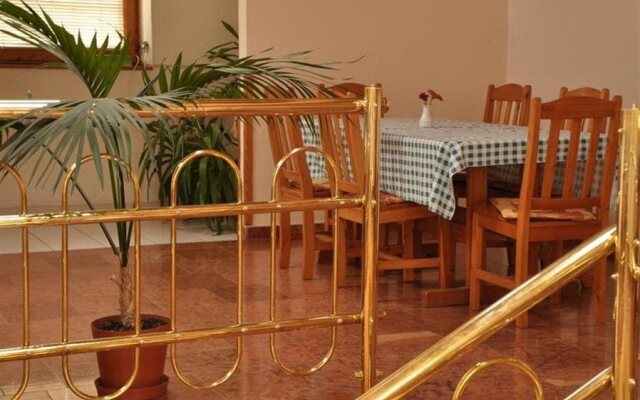 Bástya Hotel