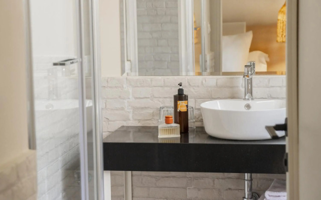 Room Select Via Veneto