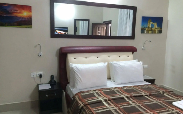 Primal Hotel