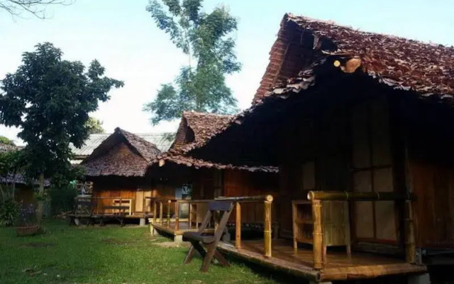 Pai Cat Hut Guesthouse