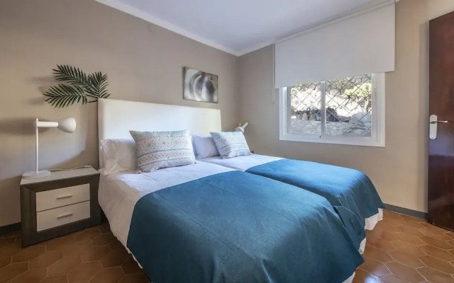 Apartment Cala Romana TH123