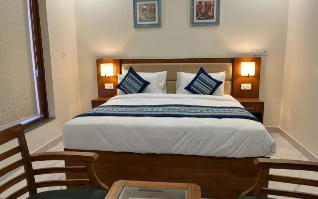 Hotel Sandal Tree Express