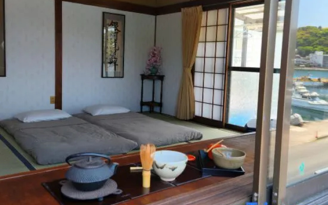 Ikapika guest house. – Guest Rooms – Karatsu