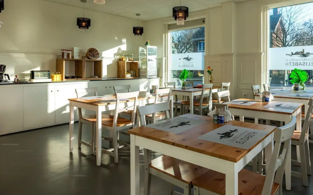 Stad & Strandhotel Elisabeth