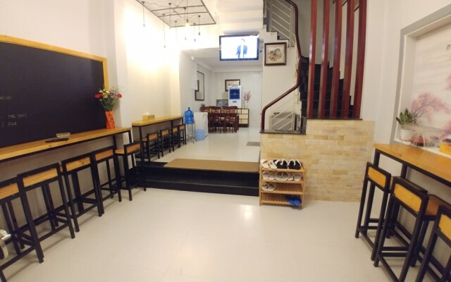 40K Four Of A Kind Hostel