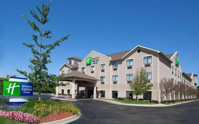 Holiday Inn Express Hotel & Suites Belleville by IHG