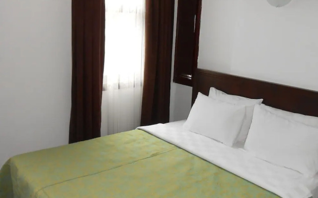 Villa Verde - Special Class