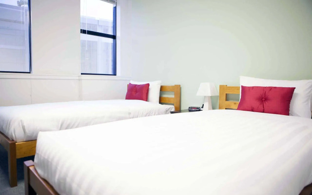 The Setup on Dixon - Hostel