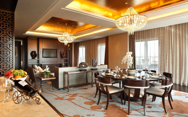 Crowne Plaza Xuzhou Dalong Lake by IHG